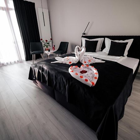 Vila Noblesse Совата Екстериор снимка