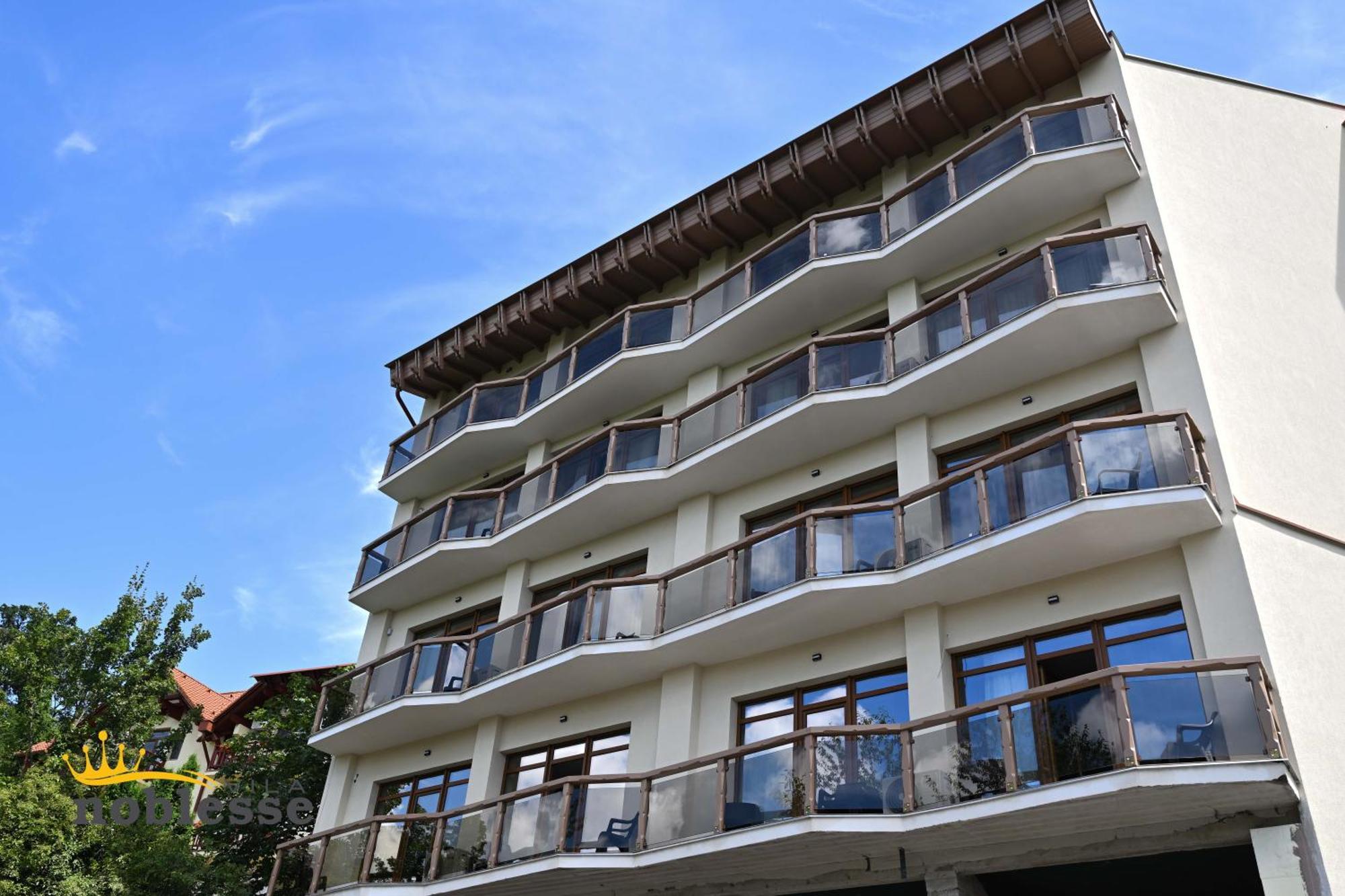 Vila Noblesse Совата Екстериор снимка