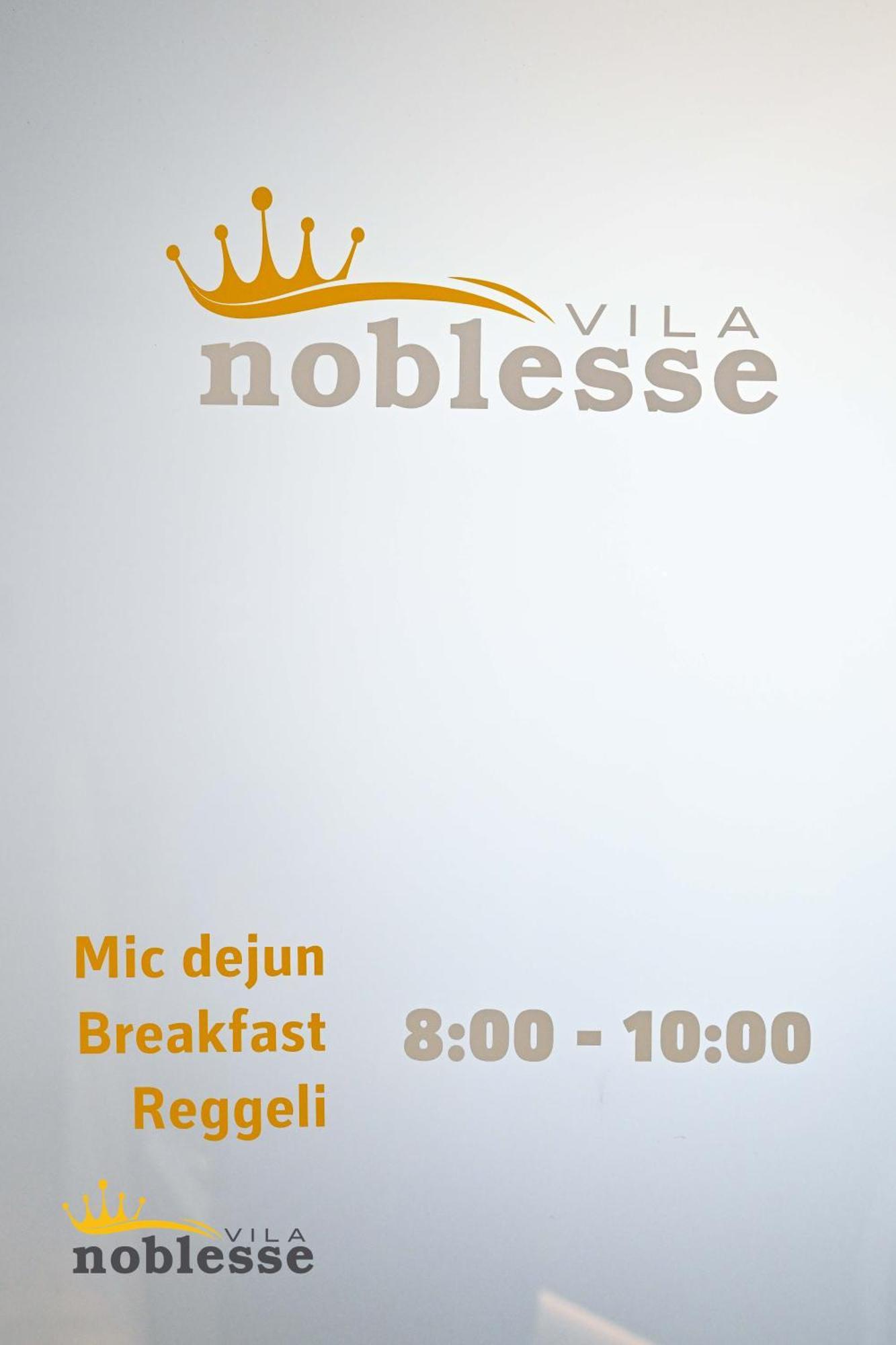 Vila Noblesse Совата Екстериор снимка